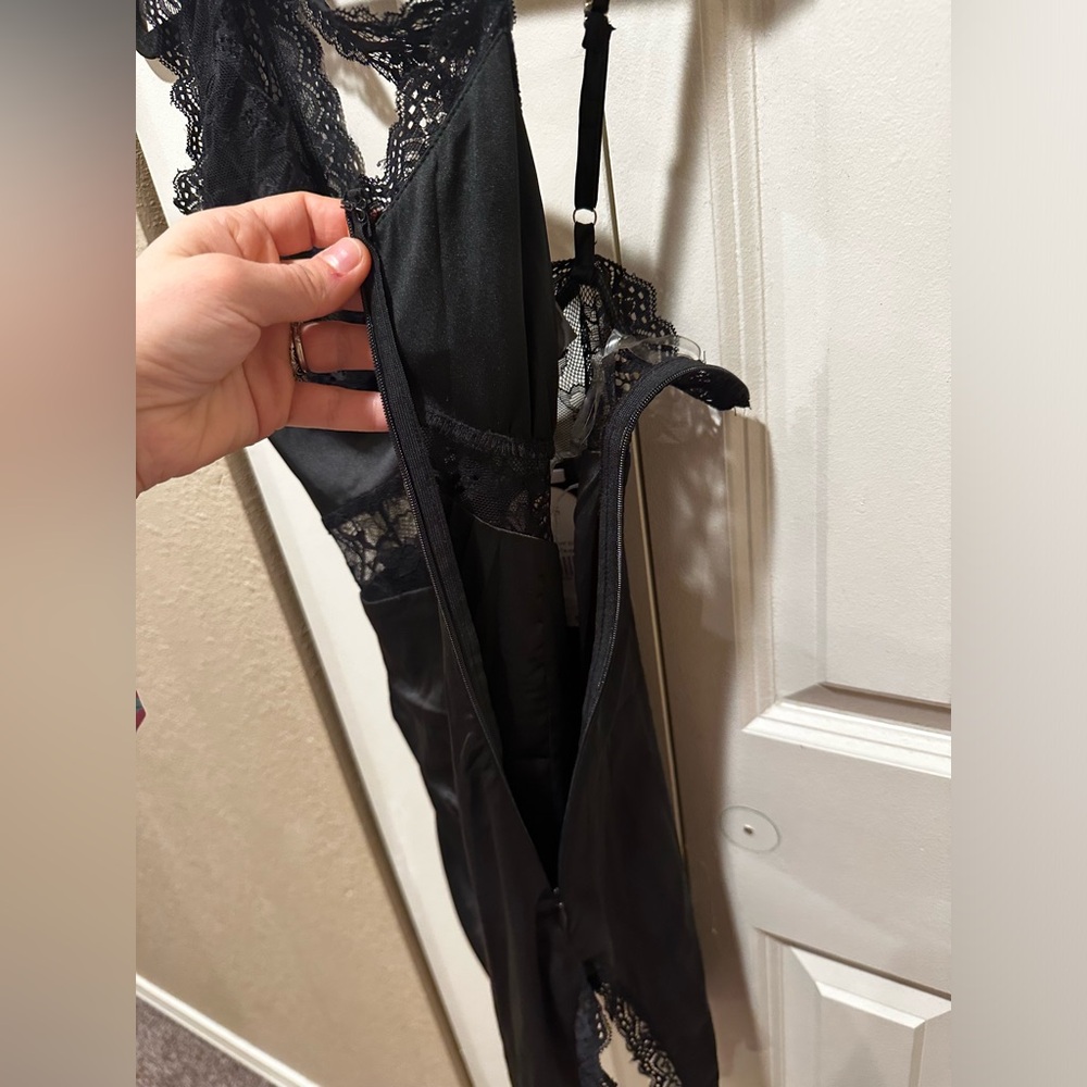 Black Lace-Trim Satin Mini Dress - - Picture 3 of 10